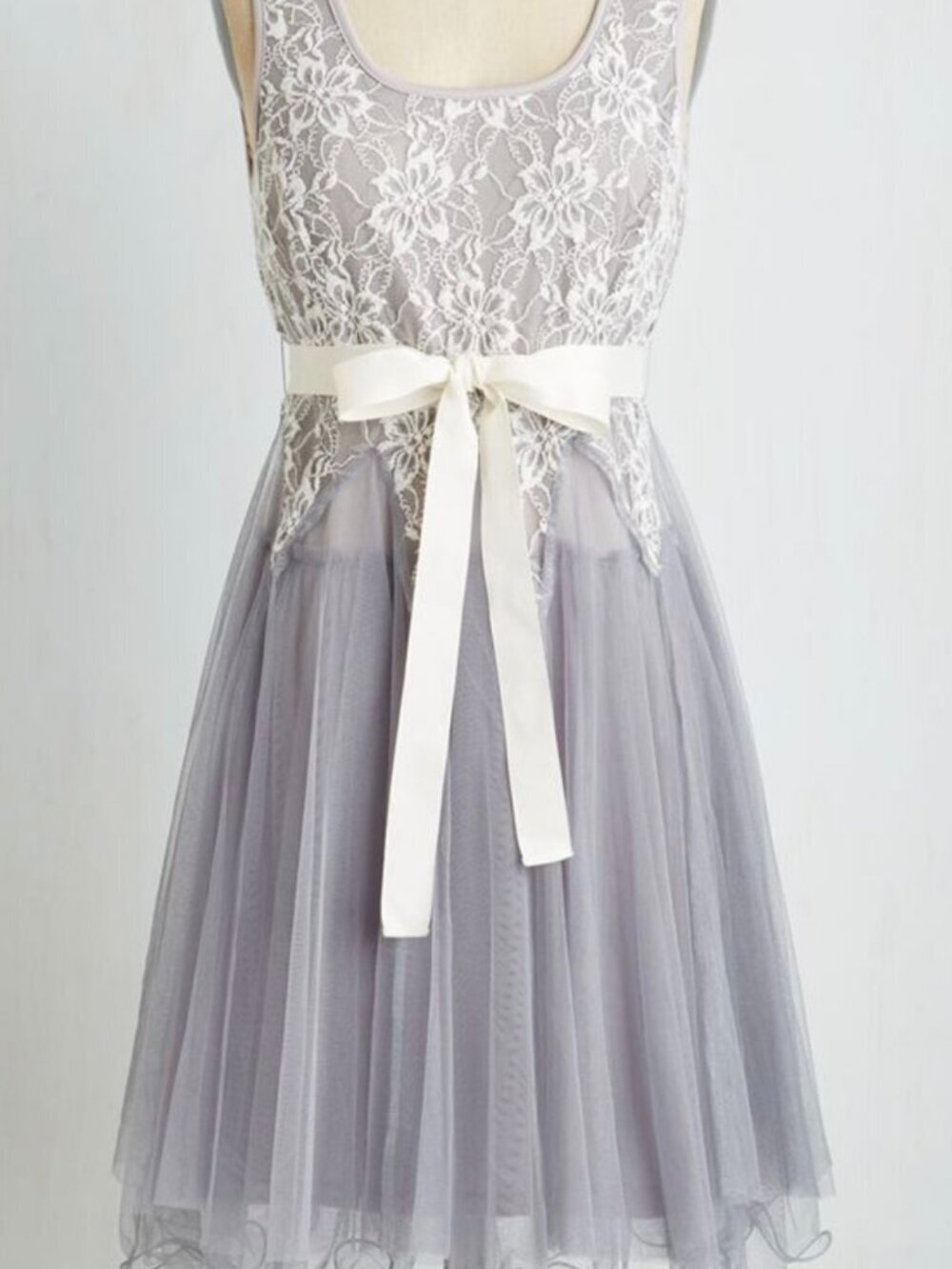 NWT Ryu by Anthropologie Gray/Ivory Lace Bodice Tulle Dress Size Small